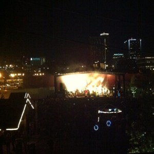 The Edward Sharpe & the Magnetic Zeros concert at the Crossroads